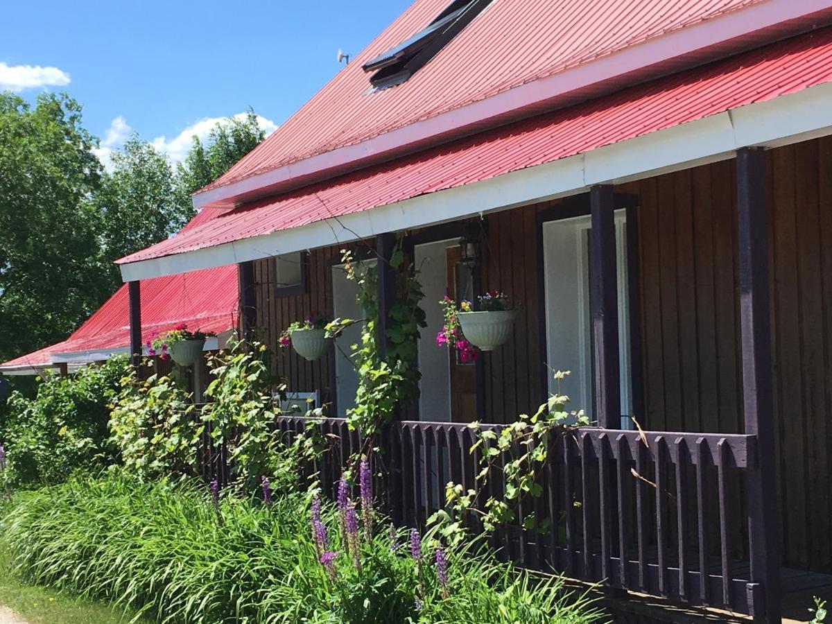 L'Aubergine Hotel Saint Hilarion ภายนอก รูปภาพ